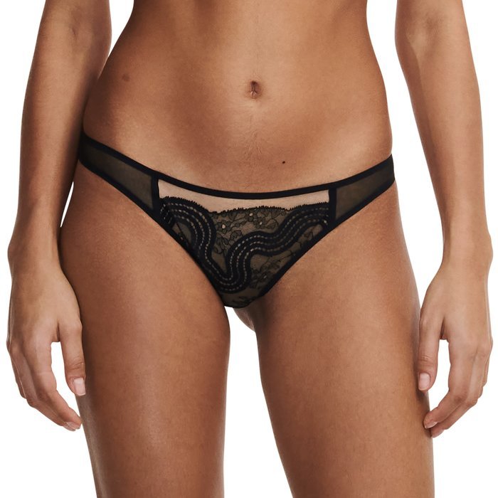 Chantelle X Hypnotic String (Black)